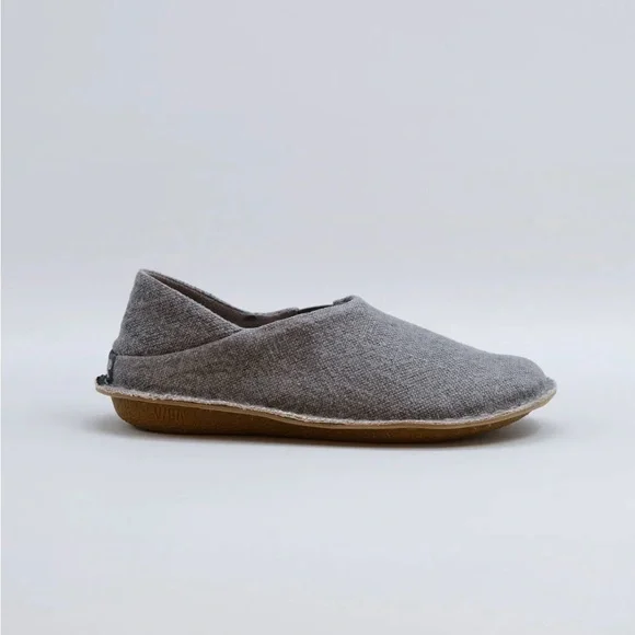 VIBAe Men’s Slip-On Loafers in Charcoal Gray - Picture 6 of 7